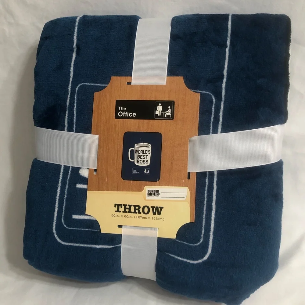 Throw plush cozy soft The Office World Best Boss  blue.  50in x 60 in .